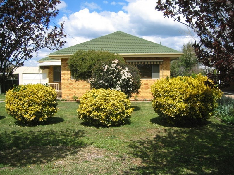 12 Bilkurra Street, Tamworth NSW 2340