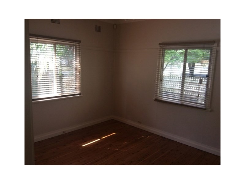 155 Upper Street, Tamworth NSW 2340