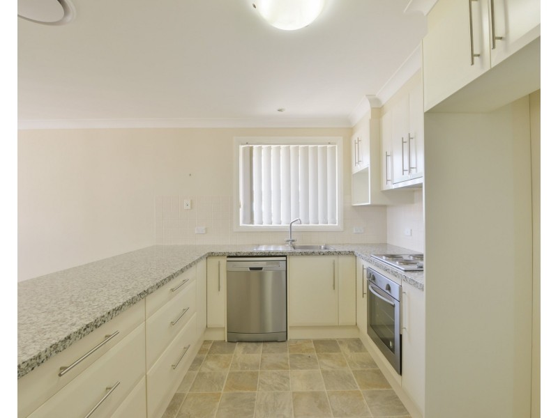 6A Iris Close, Tamworth NSW 2340