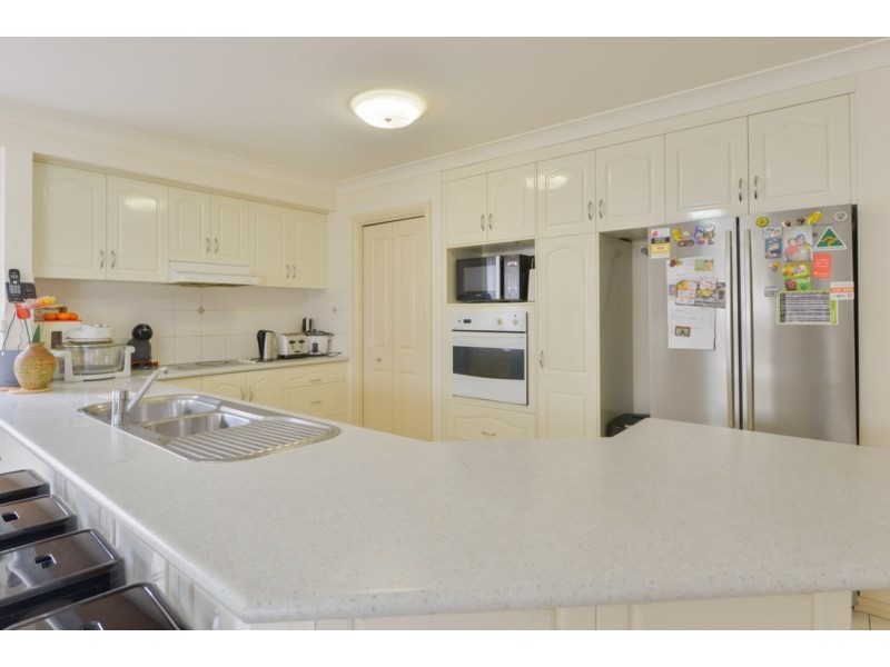 15 Wahroonga Drive, Tamworth NSW 2340