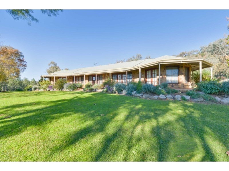 122 Wyndham Close, Tamworth NSW 2340