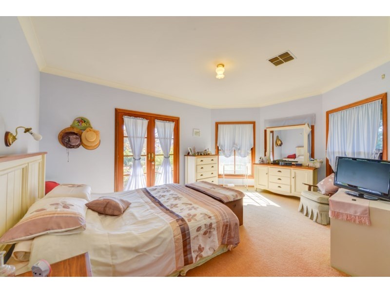 122 Wyndham Close, Tamworth NSW 2340