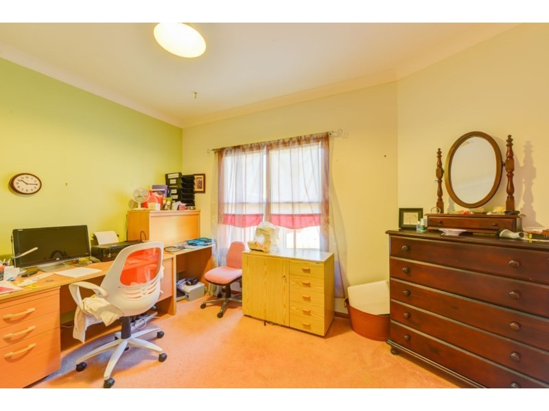 122 Wyndham Close, Tamworth NSW 2340