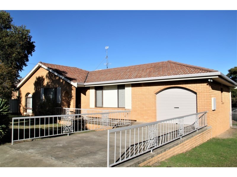 42 Jill Street, Tamworth NSW 2340