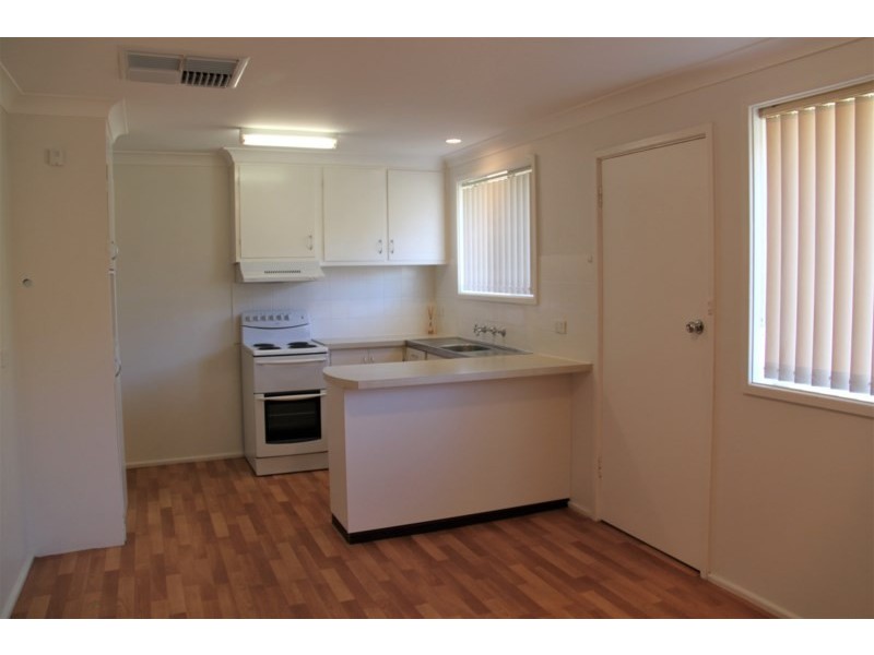 42 Jill Street, Tamworth NSW 2340