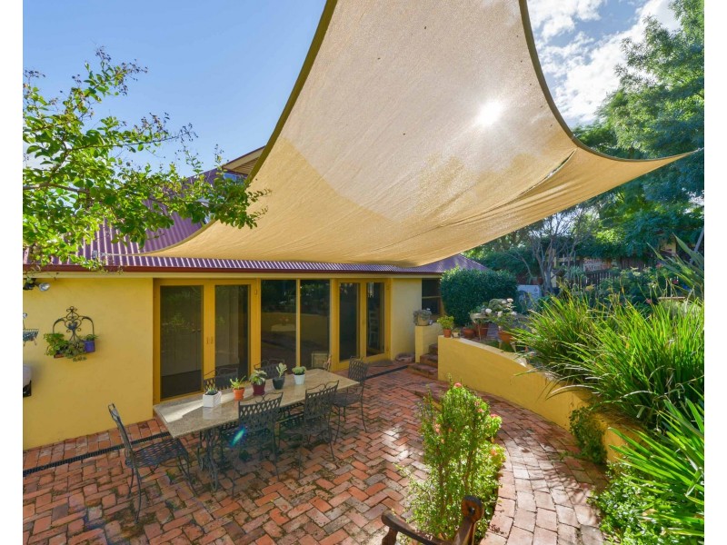 42 Carthage Street, Tamworth NSW 2340