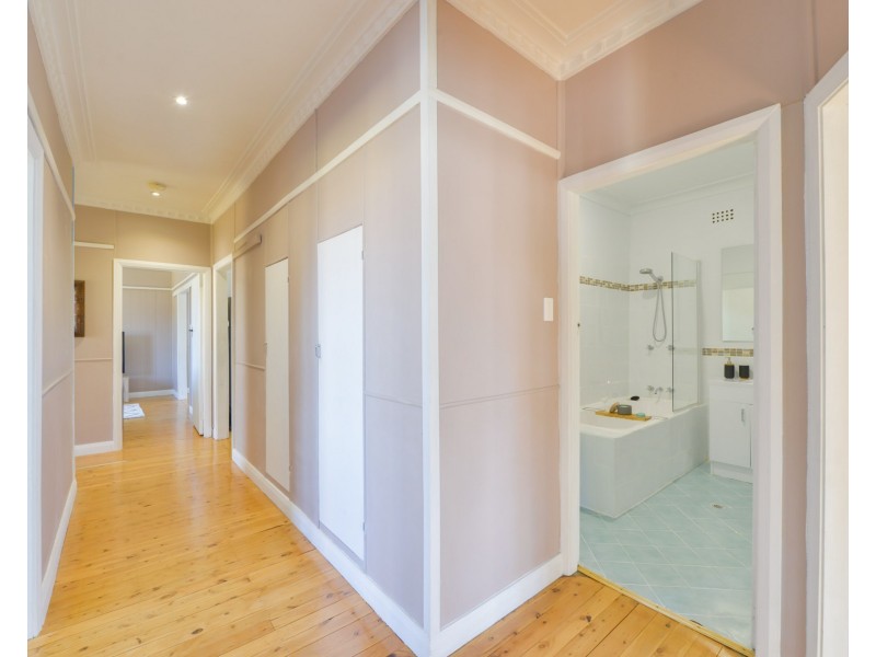 12 Joan Street, Tamworth NSW 2340