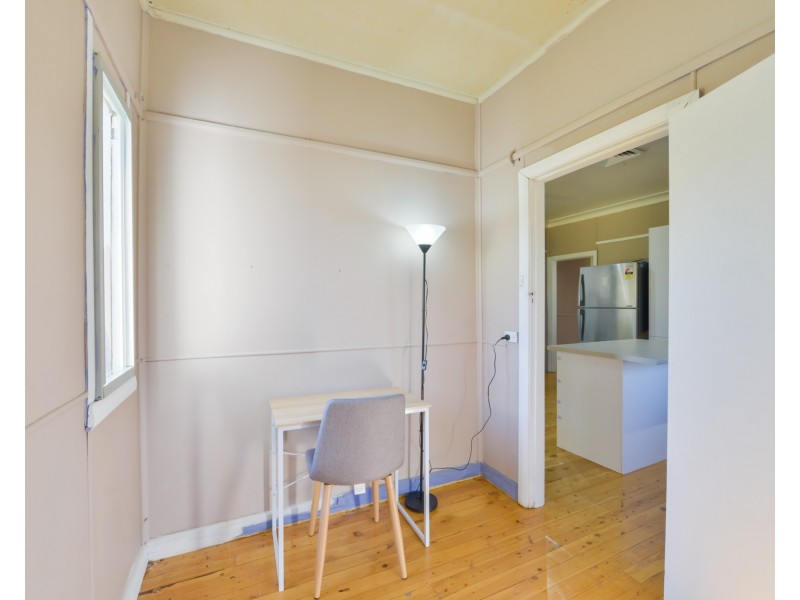 12 Joan Street, Tamworth NSW 2340