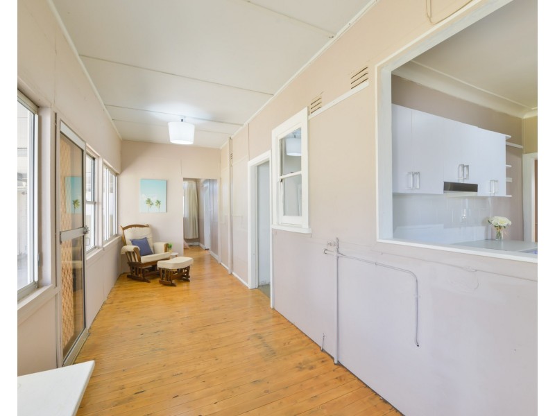 12 Joan Street, Tamworth NSW 2340