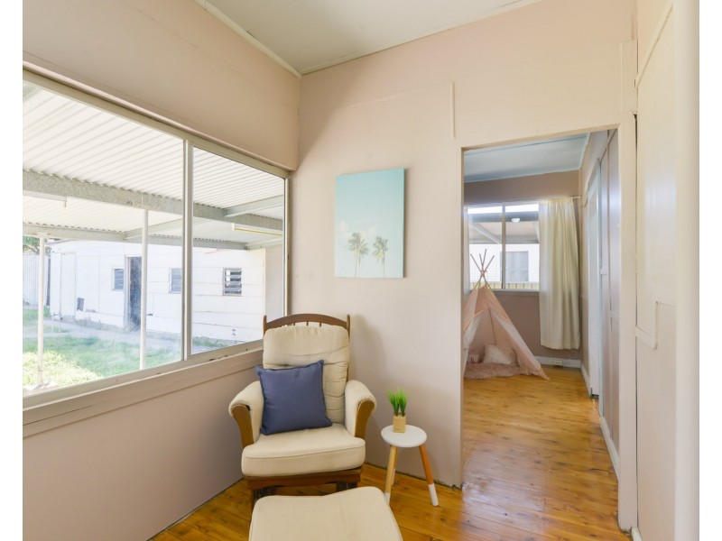 12 Joan Street, Tamworth NSW 2340