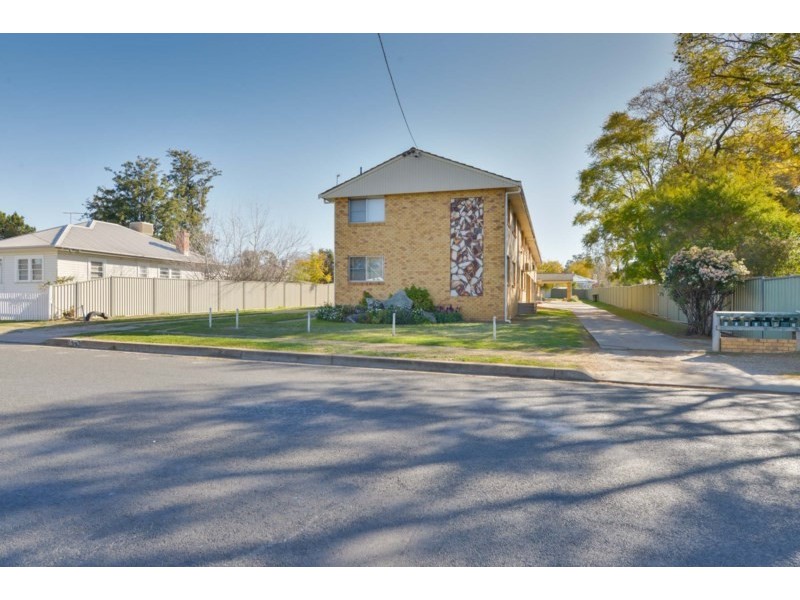2 Edward Street, Tamworth NSW 2340