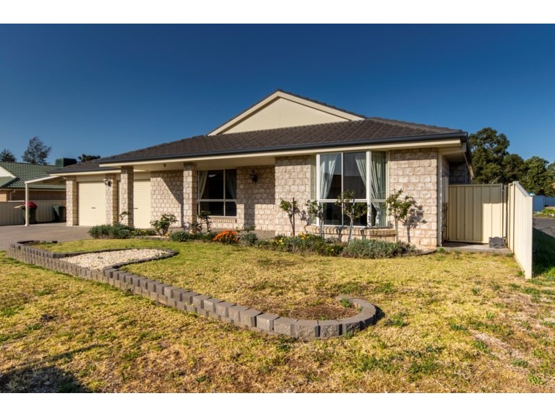 33 Morilla Street, Tamworth NSW 2340