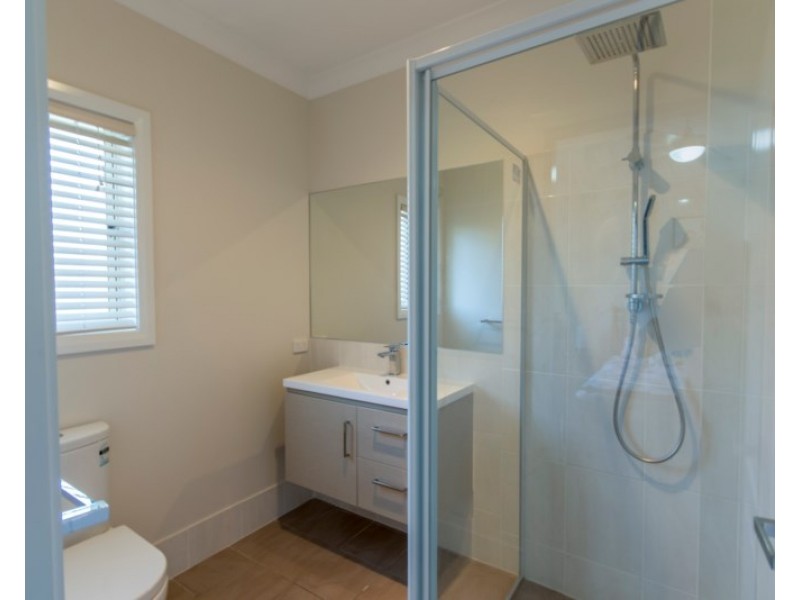 5 Faringdon Street, Tamworth NSW 2340