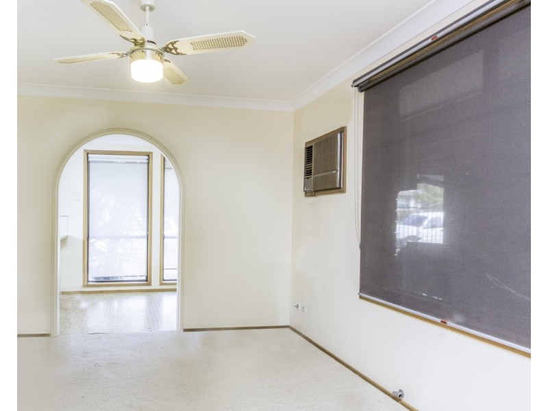 36 Mullumbimby Close, Tamworth NSW 2340