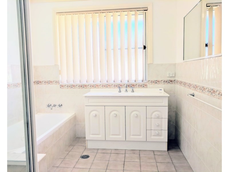 3/3 Swan Street, Tamworth NSW 2340