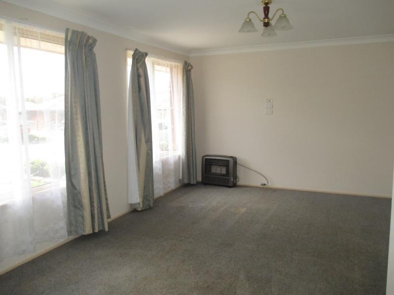 5 Caley Close, Tamworth NSW 2340