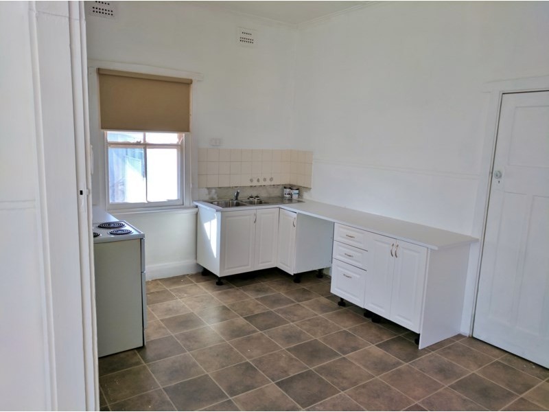 69 Crown Street, Tamworth NSW 2340