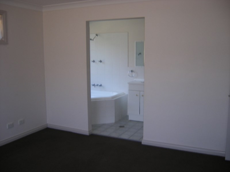 41 Peregrine Avenue, Calala NSW 2340