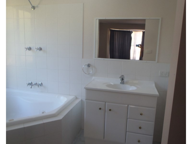 41 Peregrine Avenue, Calala NSW 2340