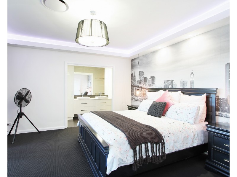 21 Conimbla Crescent, Tamworth NSW 2340