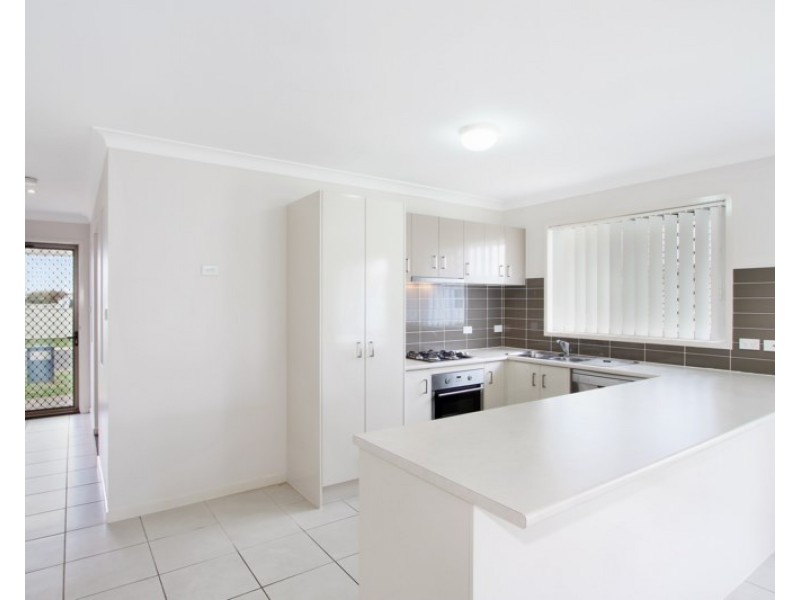 3 Carnegie Place, Westdale NSW 2340