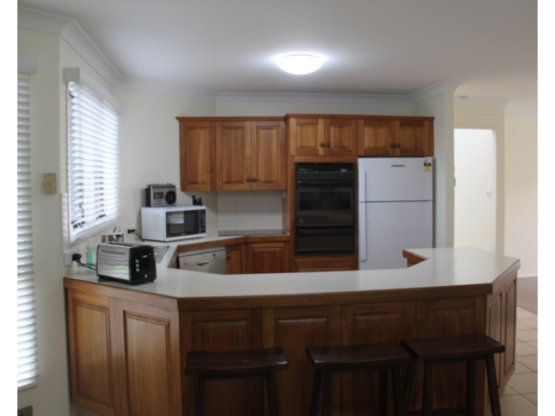 91 Fiona Drive, Tamworth NSW 2340