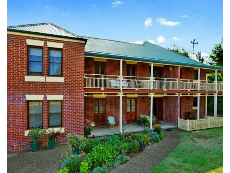 4/56 Bourke Street, Tamworth NSW 2340