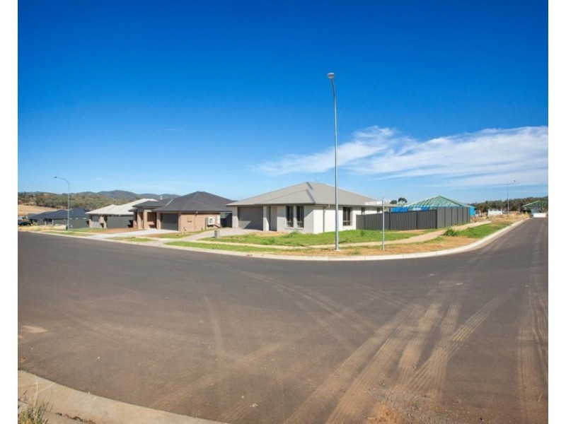 52 Kingham Street, Tamworth NSW 2340