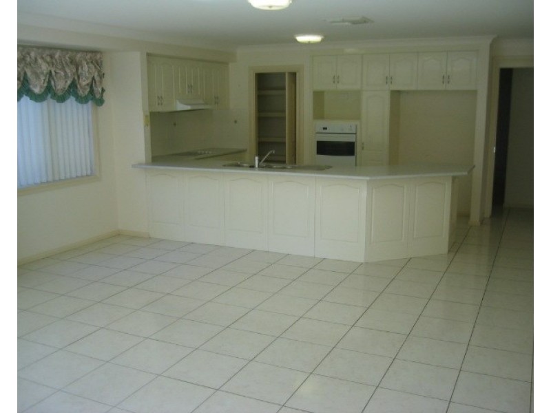 15 Wahroonga Drive, Tamworth NSW 2340