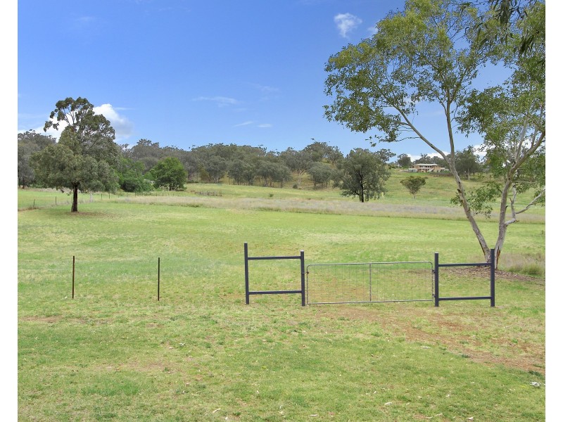 248 Tullamore Road, Tamworth NSW 2340