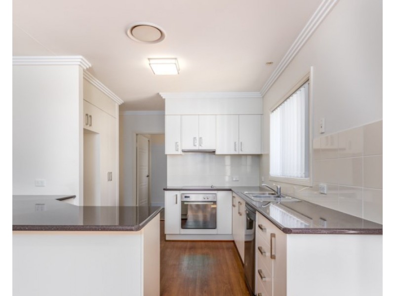 11 Edgeroy Street, Tamworth NSW 2340