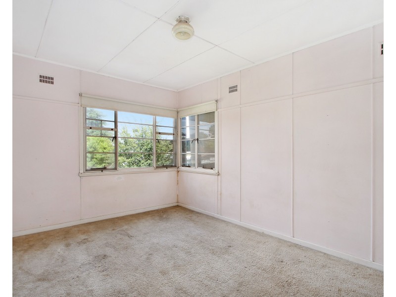 2 Rawson Avenue, North Tamworth NSW 2340