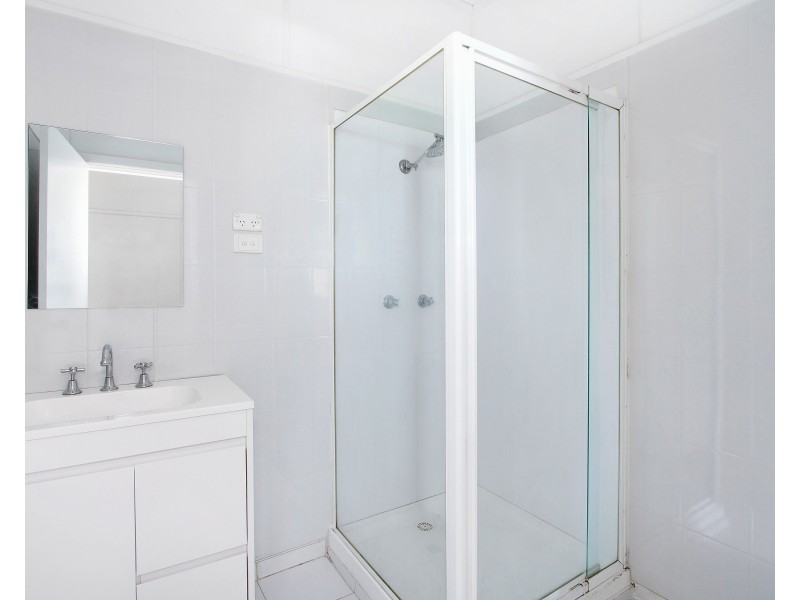 2 Rawson Avenue, North Tamworth NSW 2340