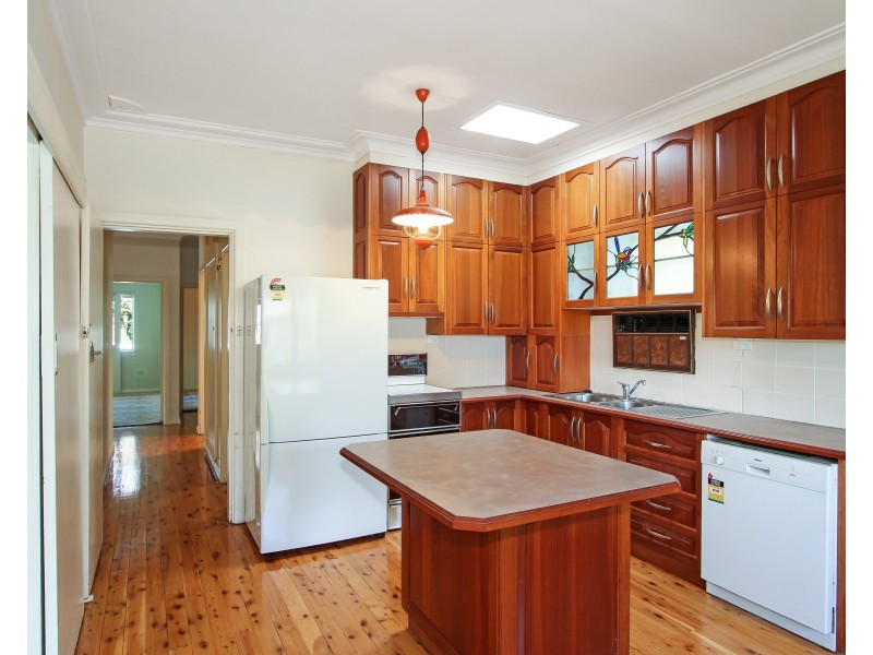 25 Marnola Crescent, Tamworth NSW 2340