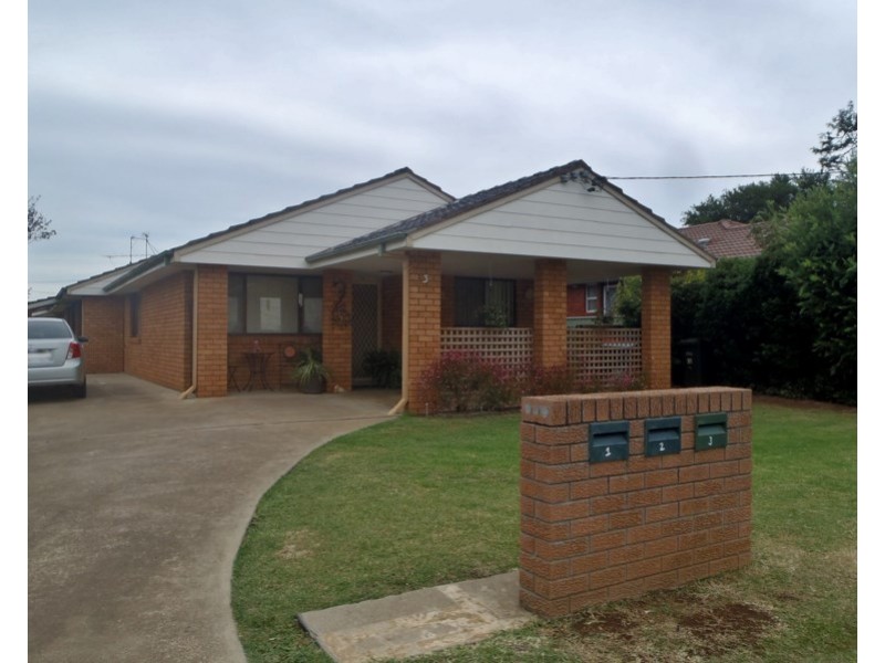 2/3 Margaret Street, Tamworth NSW 2340