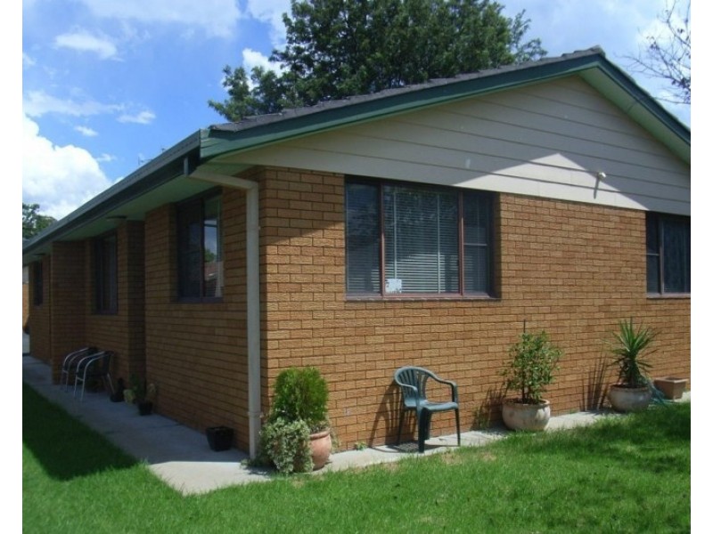 2/29 May Lane, South Tamworth NSW 2340