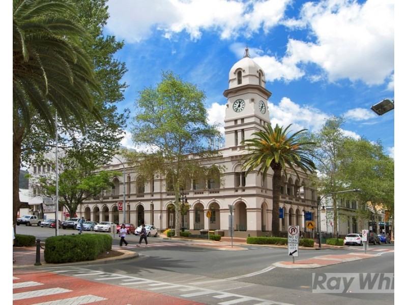 Level 1, 402a Peel Street, Tamworth NSW 2340