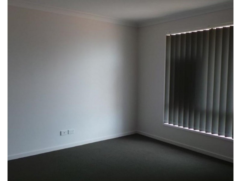 12 McKinlay Place, Tamworth NSW 2340