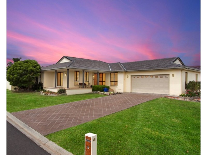 45 Wahroonga Drive, Tamworth NSW 2340