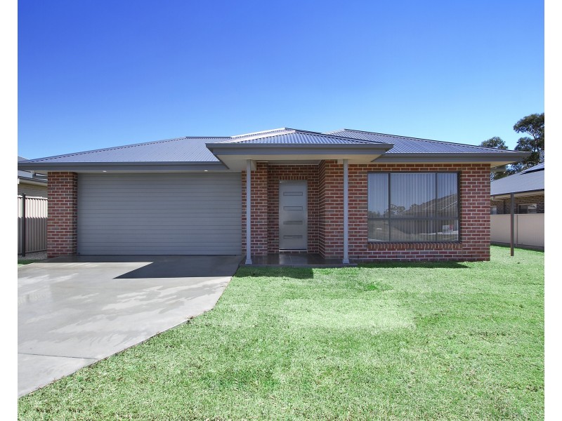 7 Appaloosa Place, Tamworth NSW 2340