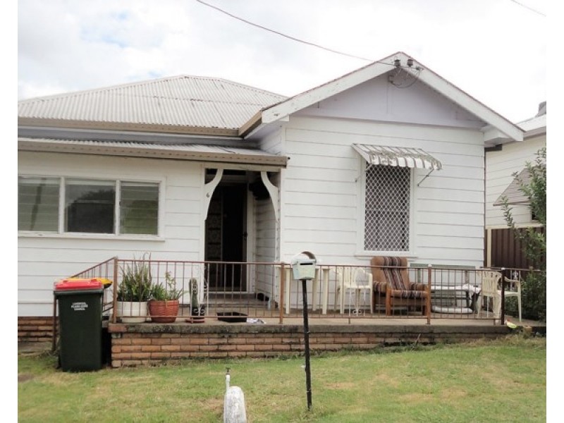 6 Wilkie Street, Werris Creek NSW 2341