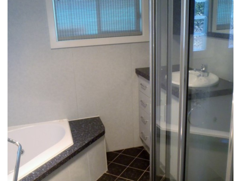 17 Milburn Road, Tamworth NSW 2340