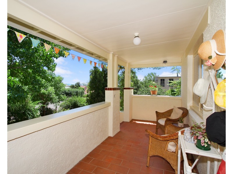 136 Napier Street, Tamworth NSW 2340