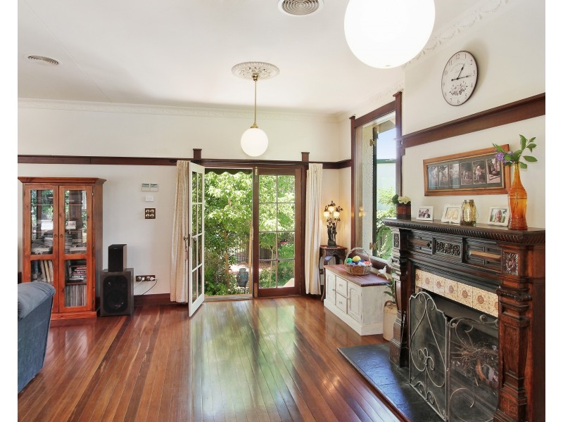 136 Napier Street, Tamworth NSW 2340