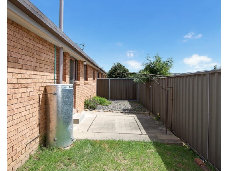 3/8 Thibault Street, Tamworth NSW 2340