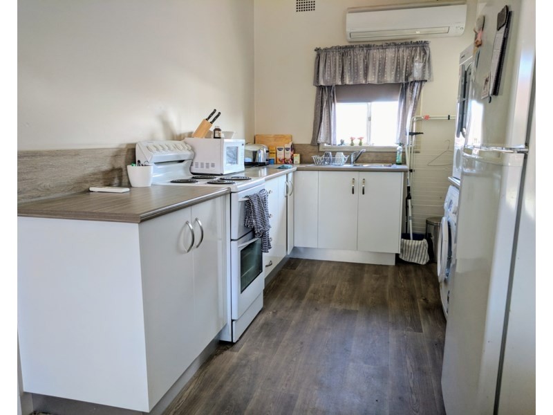 1/86 Denison Street, Tamworth NSW 2340