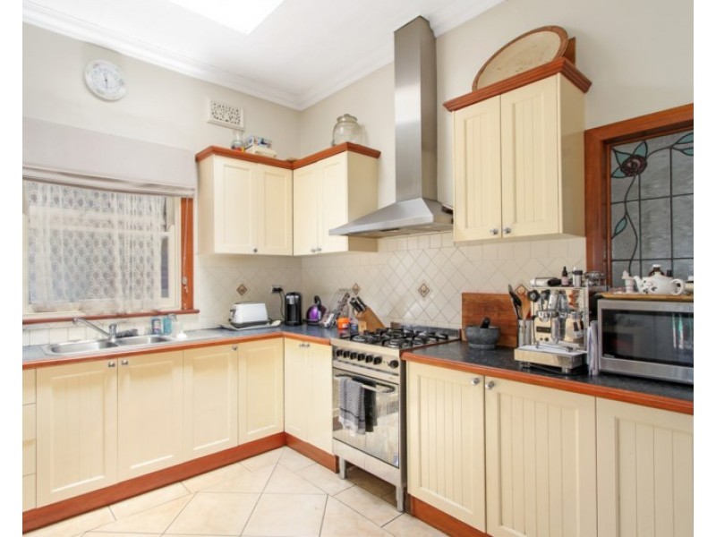 37 Bligh Street, Tamworth NSW 2340