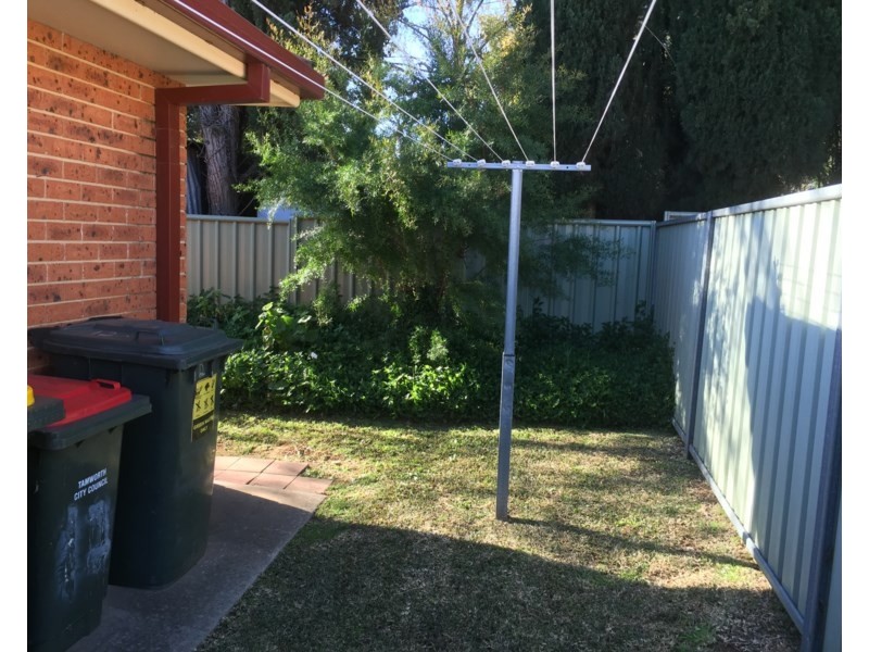 12/183 Johnston Street, Tamworth NSW 2340