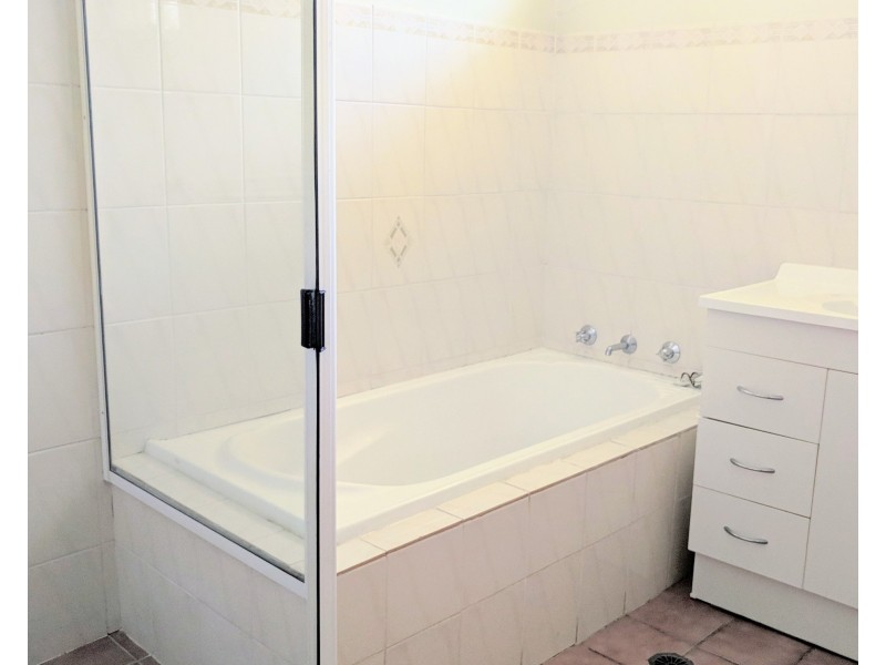 3 Electra Street, Tamworth NSW 2340