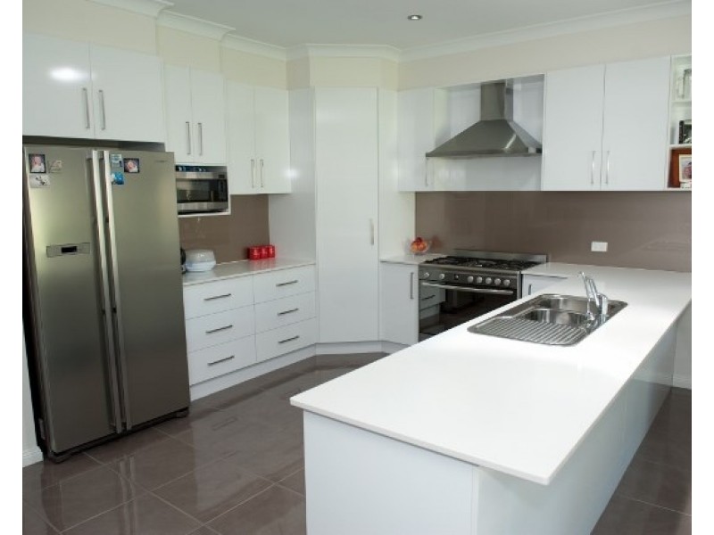 13 Penlee Road, Tamworth NSW 2340